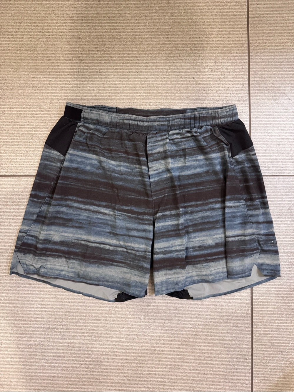 Lululemon Men's Striped Performance Shorts - Gray/Blue/Black